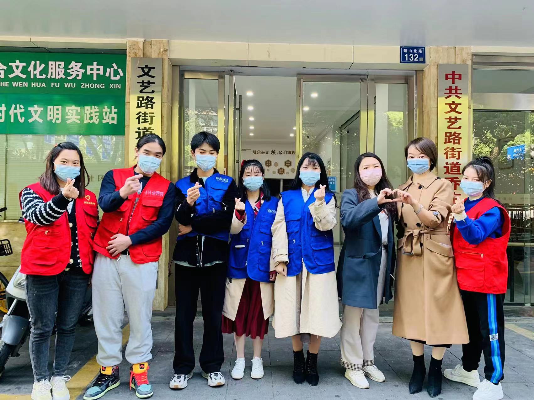 《東家樂家裝在行動》勇?lián)鐣?zé)任，奮戰(zhàn)抗疫一線！