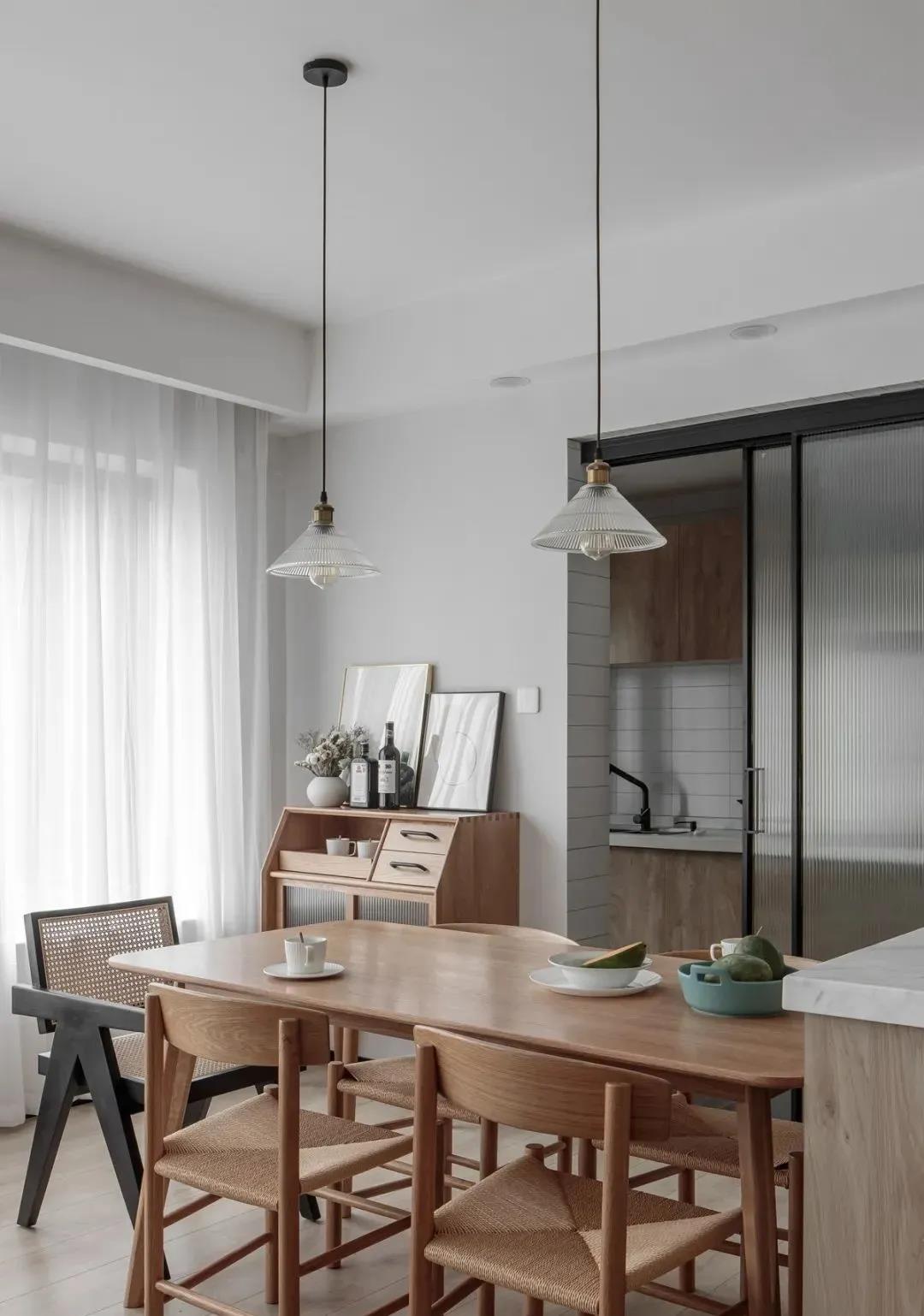 100m2 現(xiàn)代風格新房裝修，橫廳舒適敞亮！