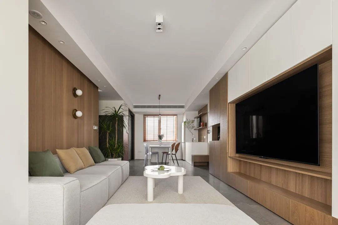 100平現(xiàn)代風(fēng)格三房裝修案例，對(duì)新家充滿期待