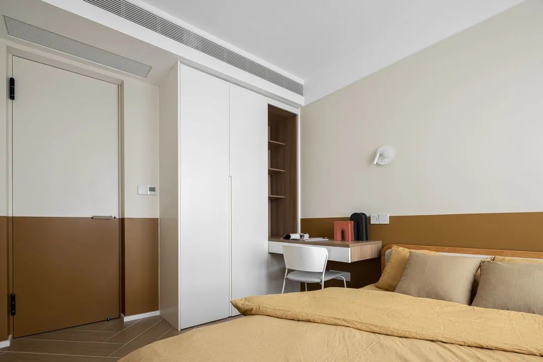 100平現(xiàn)代風(fēng)格三房裝修案例，對(duì)新家充滿期待