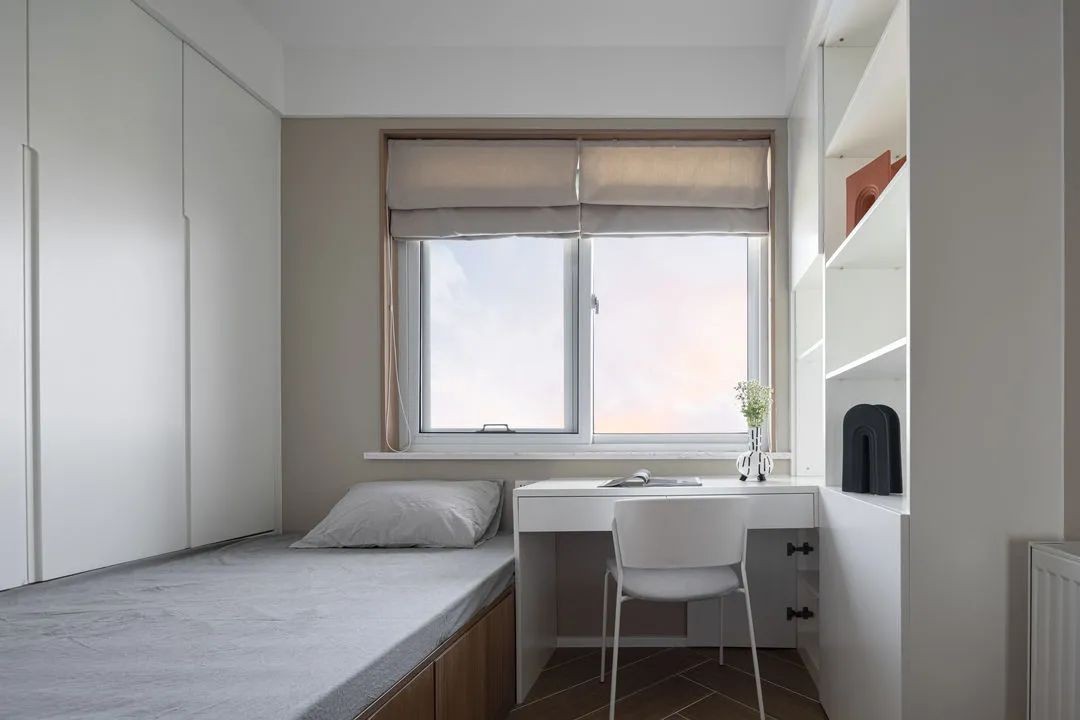 100平現(xiàn)代風(fēng)格三房裝修案例，對(duì)新家充滿期待