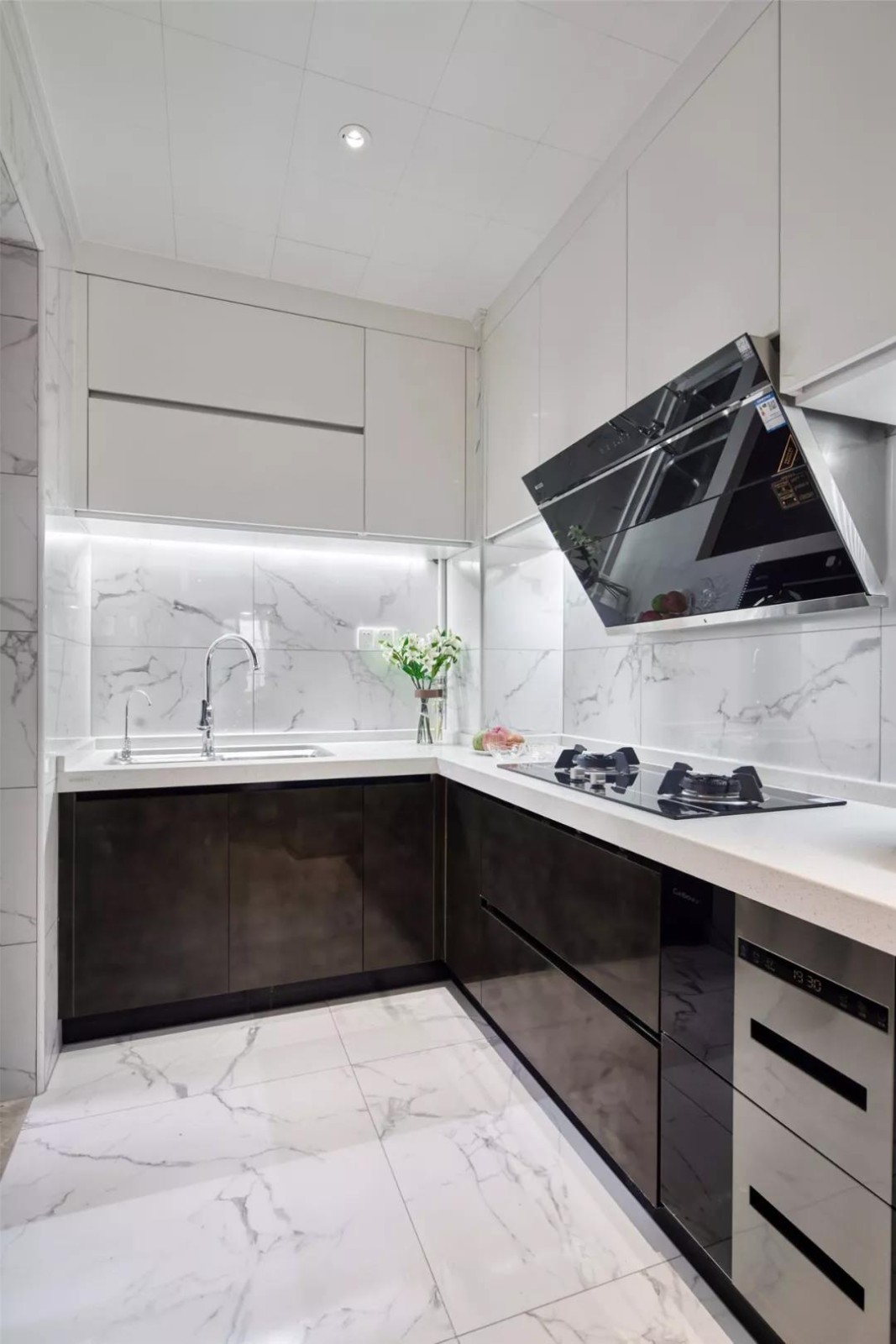 100平米的現代宜家風格，讓空間充滿舒適感